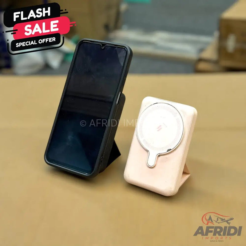 10,000mAH Wireless Power Bank - 100% Health - Pre - Owned and without Box - Afridi Imports