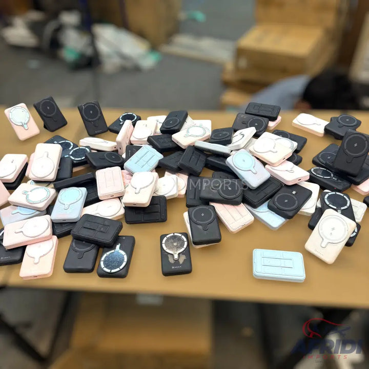 Adam Gravity 10,000mAH Wireless Power Bank - Second Hand