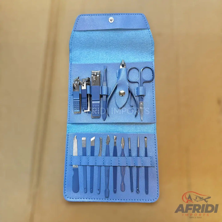 16 Piece Personal Hygiene Manicure Kit