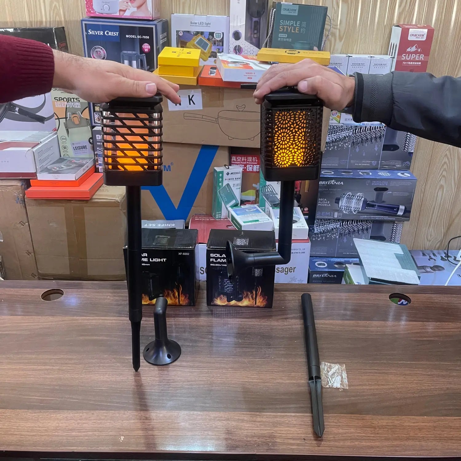 Imported garden solar flame lights showcasing realistic flame effect for outdoor illumination