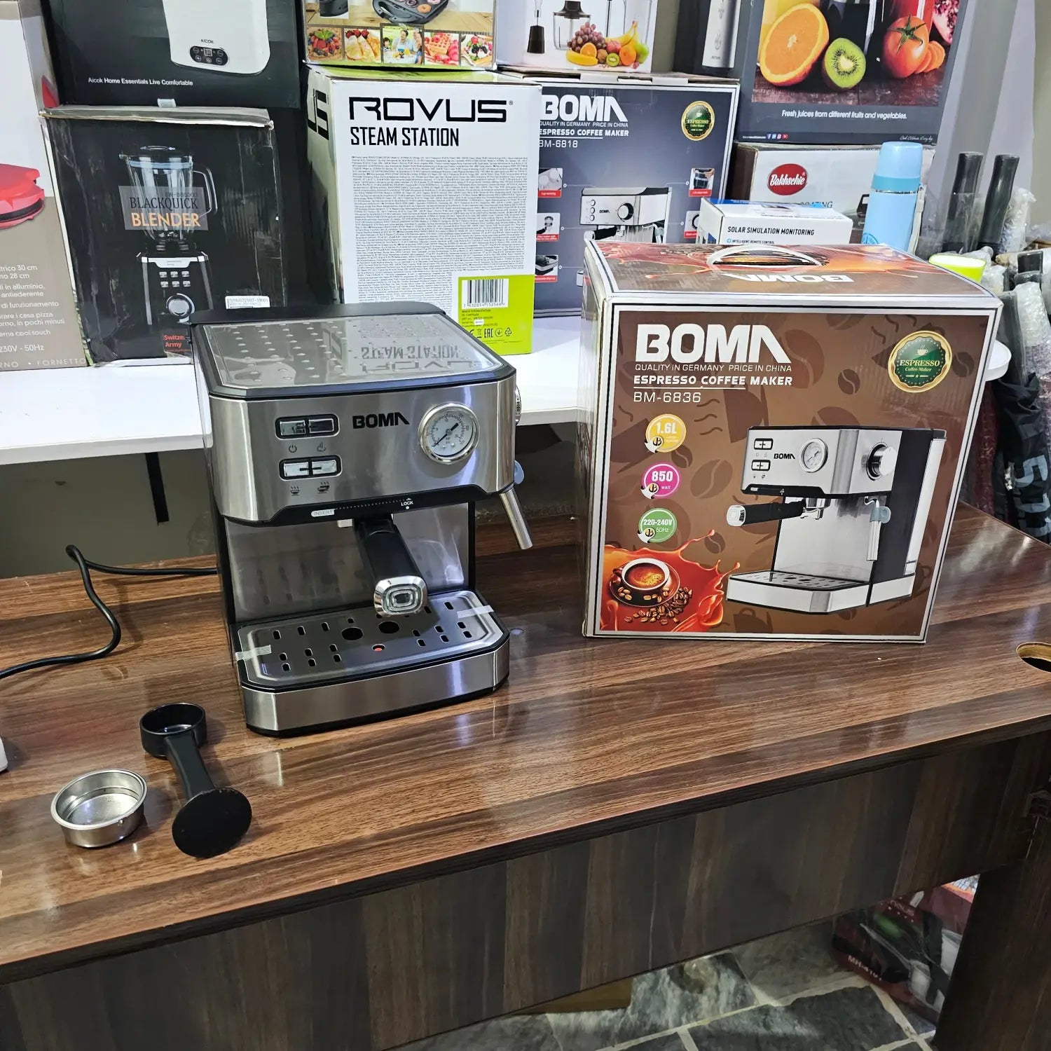 Stainless steel German Lot Imported Boma Espresso Maker with Pressure Gauge and aluminum alloy construction