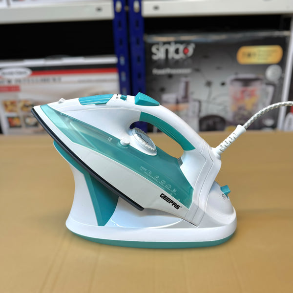 Geepas Cord & Cordless Steam Iron GSI24015