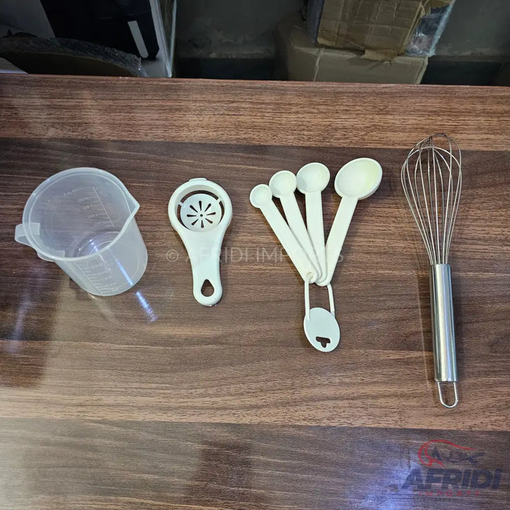 Baking and cooking utensil set.