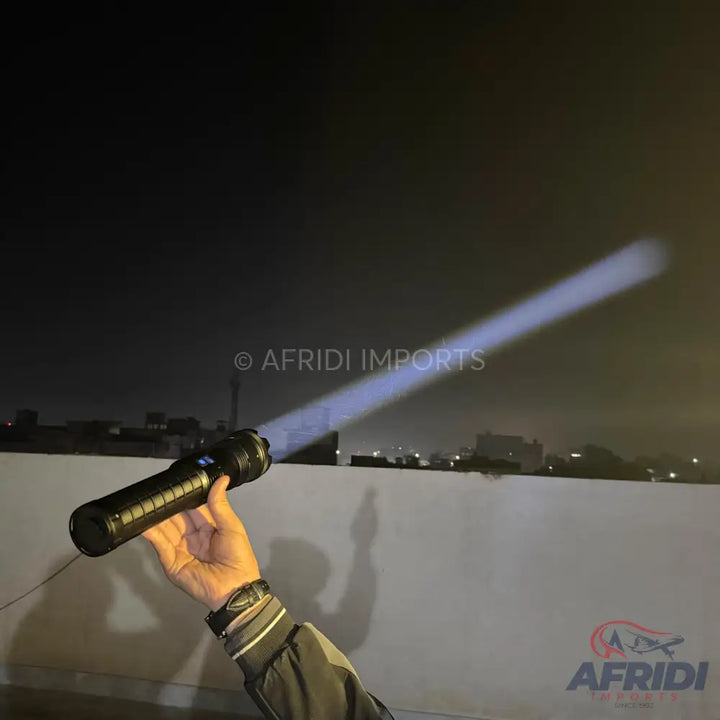 5000 Lumens White Laser Flashlight