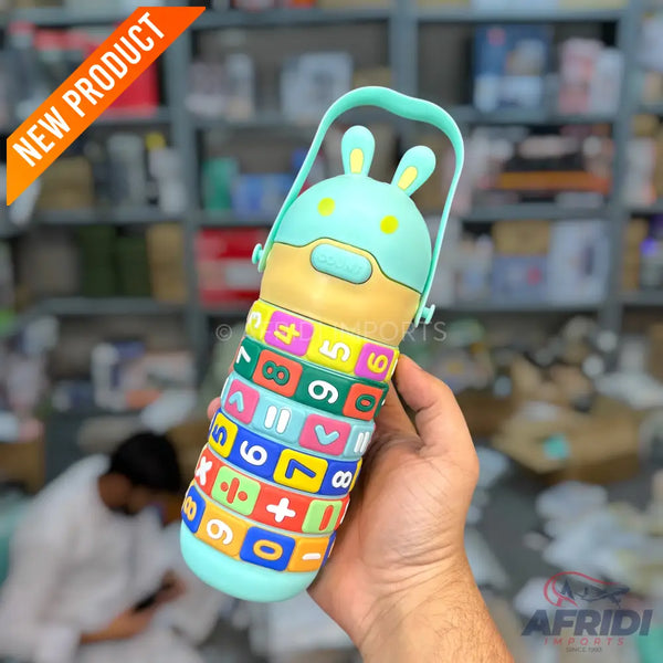 520ml Intelligent Children Bottle - Random Color