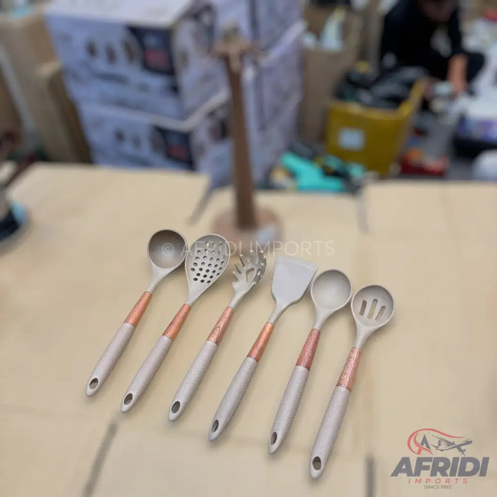 7 Piece Silicone Kitchenware Set