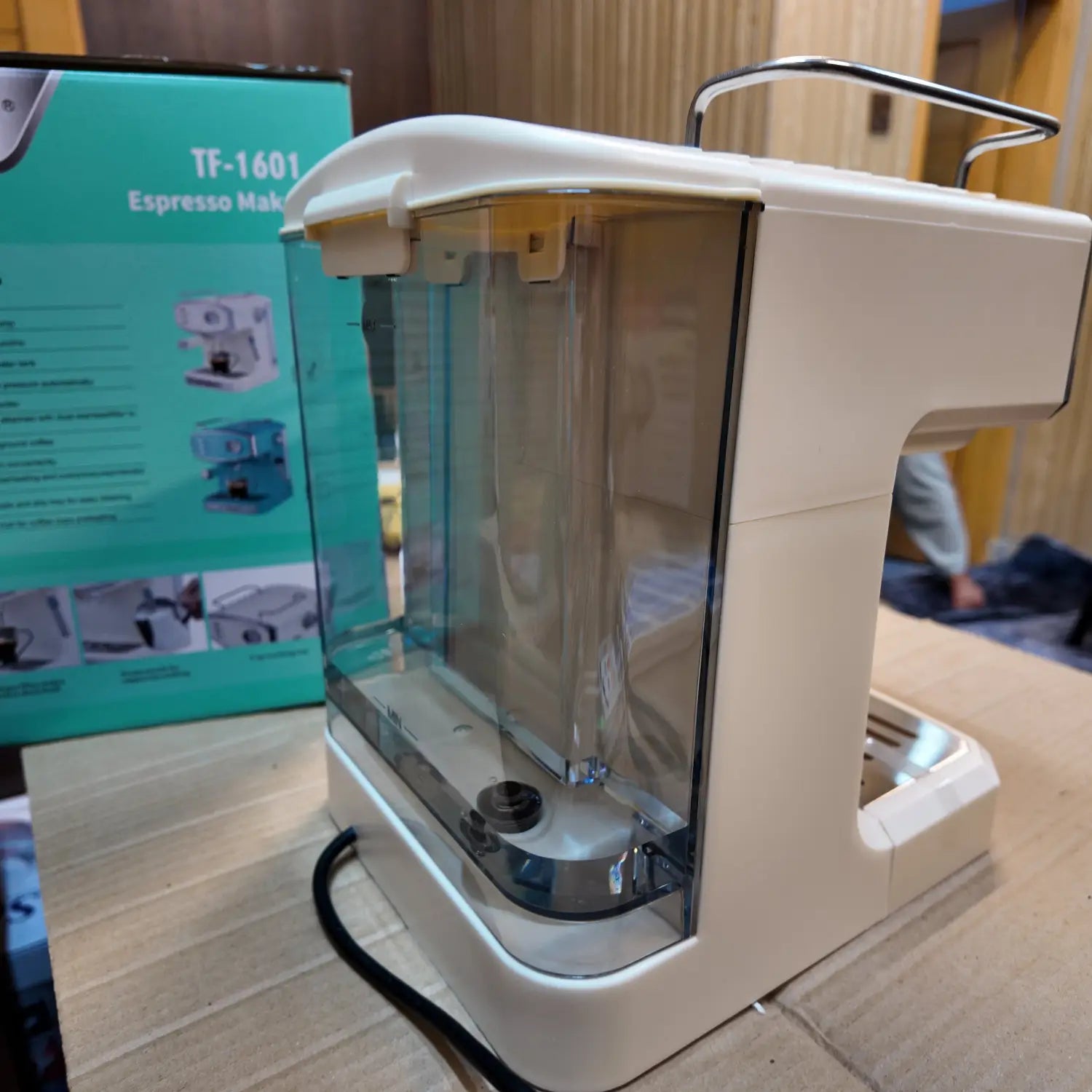 Cream-colored Tiffany analog espresso maker with clear water reservoir, imported Tiffany analog design