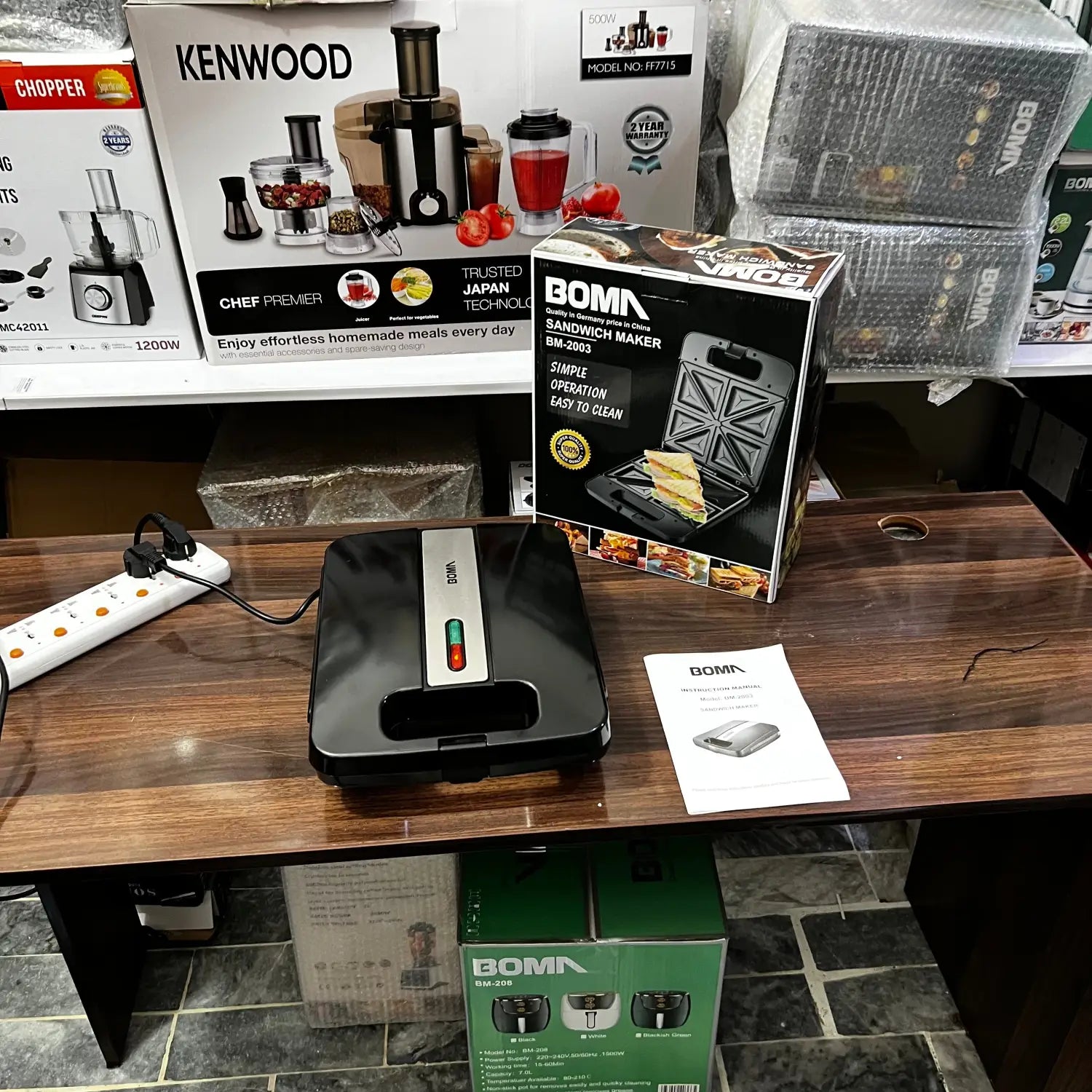 Black electric sandwich maker with indicator lights from German Lot Imported Boma for 8 slices