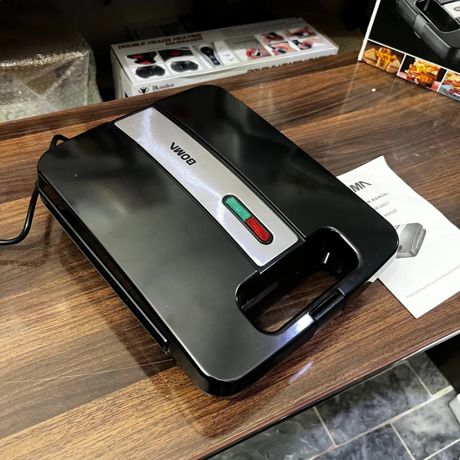 Black electric sandwich maker with indicator lights for imported Boma 8 slice sandwich maker