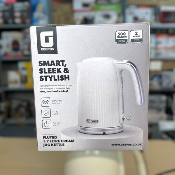 Geepas Smart & Sleek 1.7L Kettle GK38068UK-CR