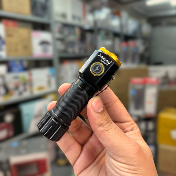 Magnet LED Mini Flashlight