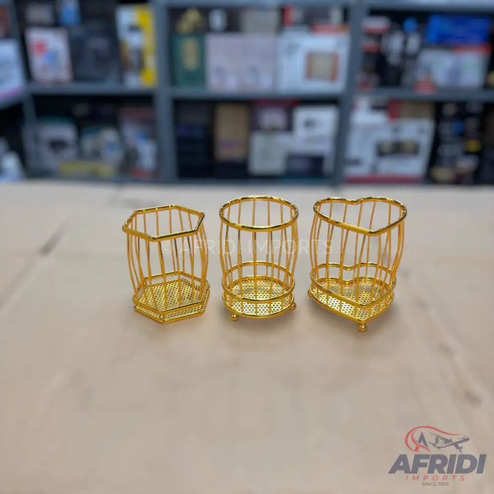 Aesthetic Metal Holders