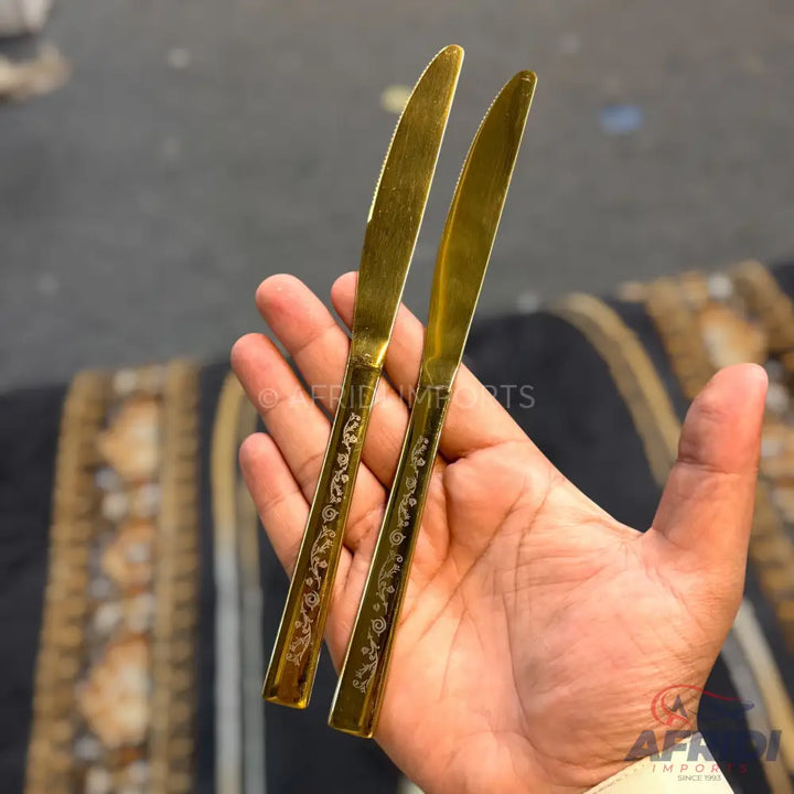 AYD 6 Piece Open Golden Knives - Design Engraved