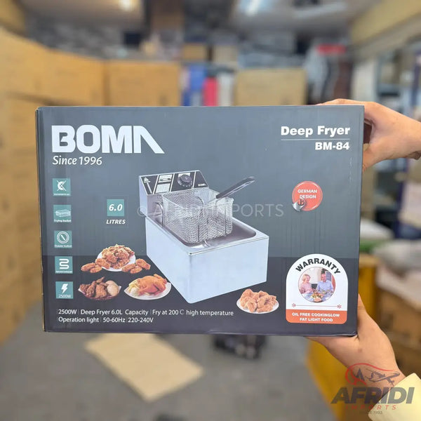 A Bomna BM-84 6.0-liter deep fryer with a 2500W capacity, capable of frying at 200°C.