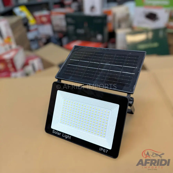 Coba Solar Charging Wall Lamp