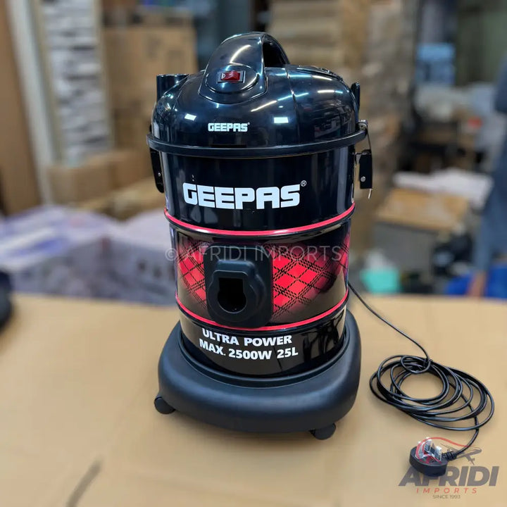 Geepas 2500W 25L Drum Vacuum Cleaner GVC19064P