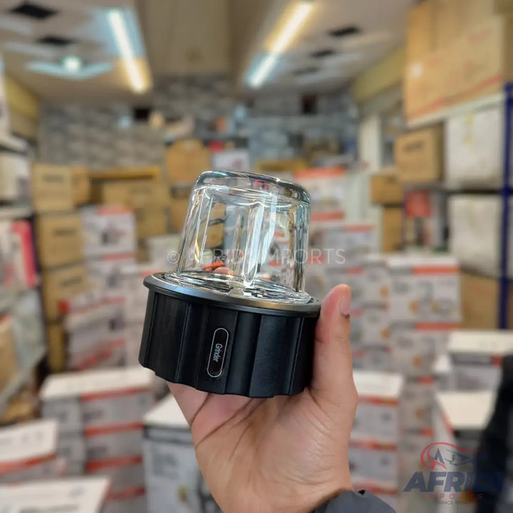 A Geepas Megablend Infinity blender with an 800W motor, a 2-in-1 unbreakable PC jar, safety lock, and two speeds with pulse function, offering a 2-year warranty.