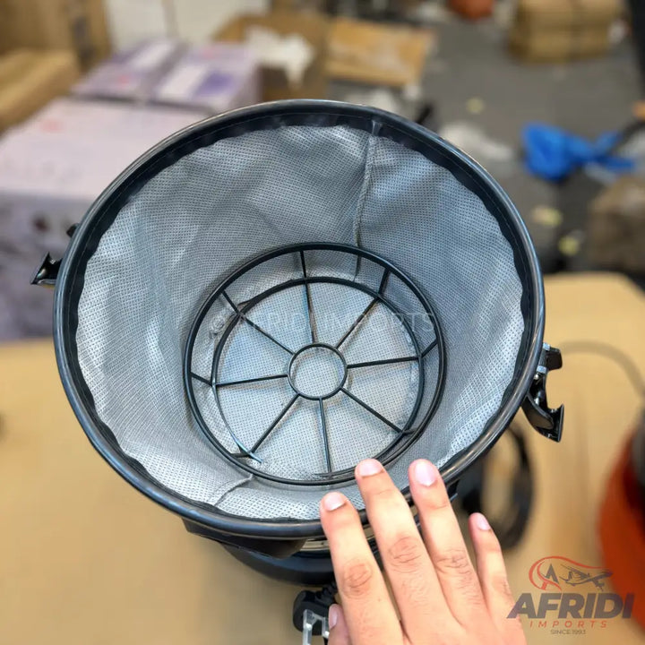 Geepas Vet & Dry 25L Vacuum CLeaner GVC19011N