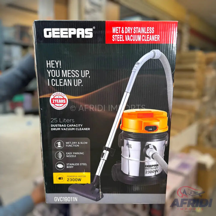 Geepas Vet & Dry 25L Vacuum CLeaner GVC19011N