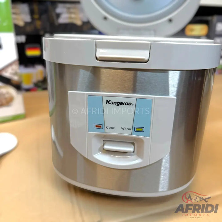 Stainless steel rice cooker with ’Cook’ and ’Warm’ settings.
