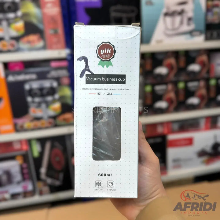 White box for a vacuum business cup.