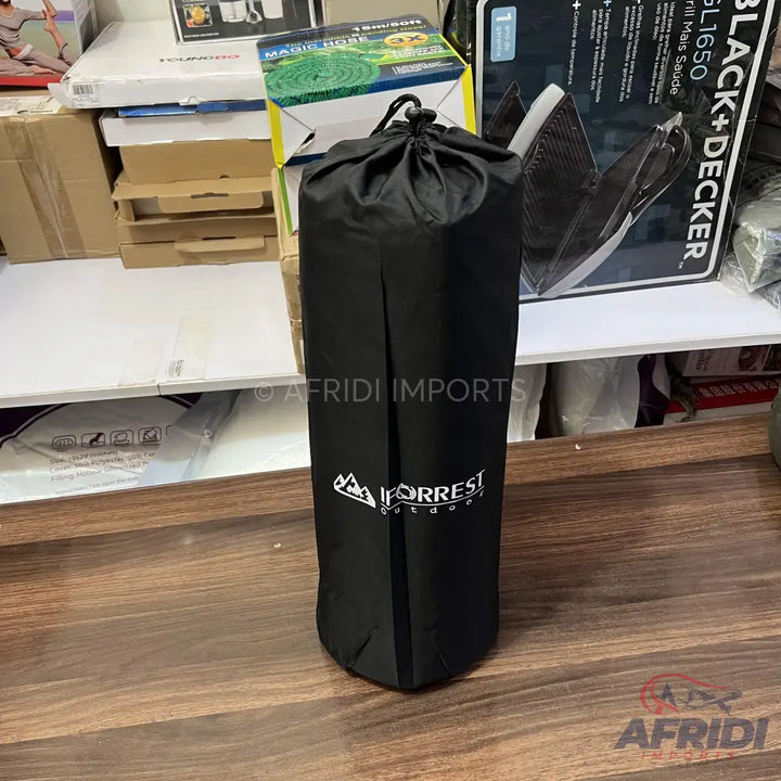 Black drawstring bag with ’FORREST OUTDOOR’ logo.