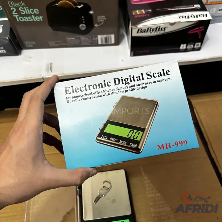 Electronic digital scale for home, school, office, kitchen, or factory use.