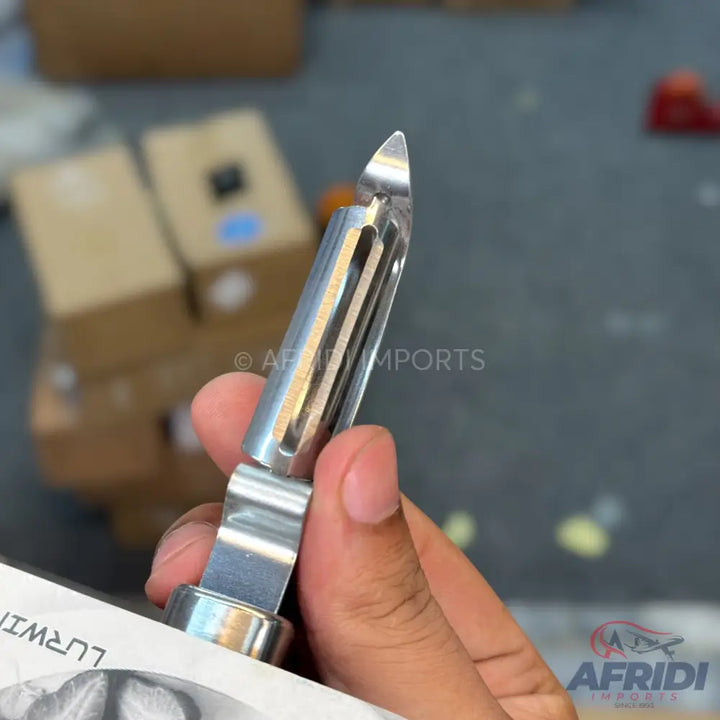 Lurwin Steel Peeler