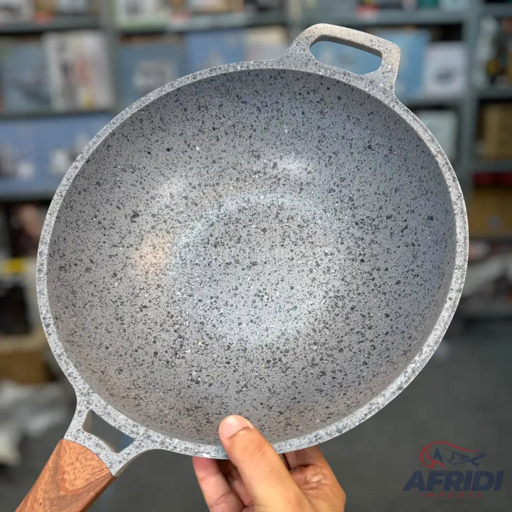 Uoiiy 32CM Fry Pan with Glass Lid