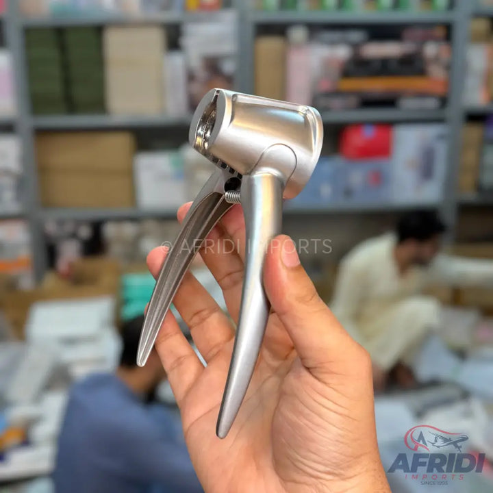 AZ Walnut Nut Clip