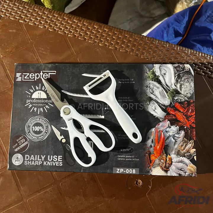A Zepter brand kitchen knife set with a peeler and scissors, suitable for daily use.